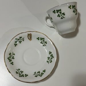 Vintage Arklow Fine Irish Bone China Tea Cup & Saucer ARK11 Shamrocks and Harp